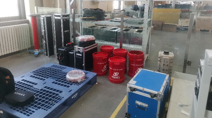 串聯(lián)諧振耐壓試驗裝置